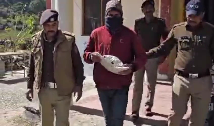 ✍️जल जीवन मिशन योजना मरम्मत में गबन का मुख्य आरोपी गिरफ्तार अधिकारीयों की मिली भगत से पिता पुत्र ने विभाग को लगाया चूना 👉