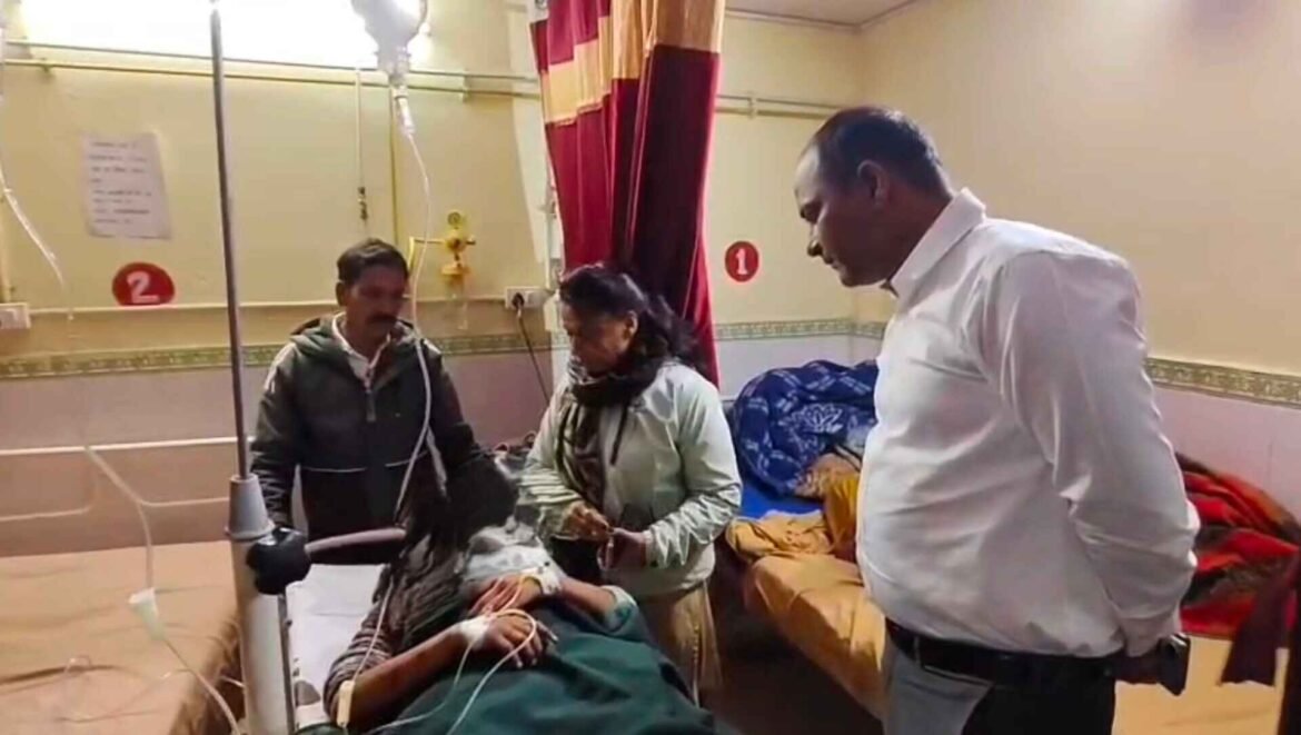 ✍️खेत में गई छात्रा पर गुलदार का हमला छात्रा गंभीर रूप से घायल। डीएम पहुंच अस्पताल जाना छात्रा का हाल,हर संभव मदद करने का दिया आश्वासन👉