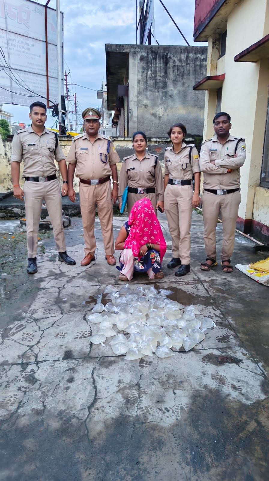 ✍️खटीमा में आबकारी विभाग की बड़ी कार्रवाई, 20 लीटर कच्ची शराब बरामद👉