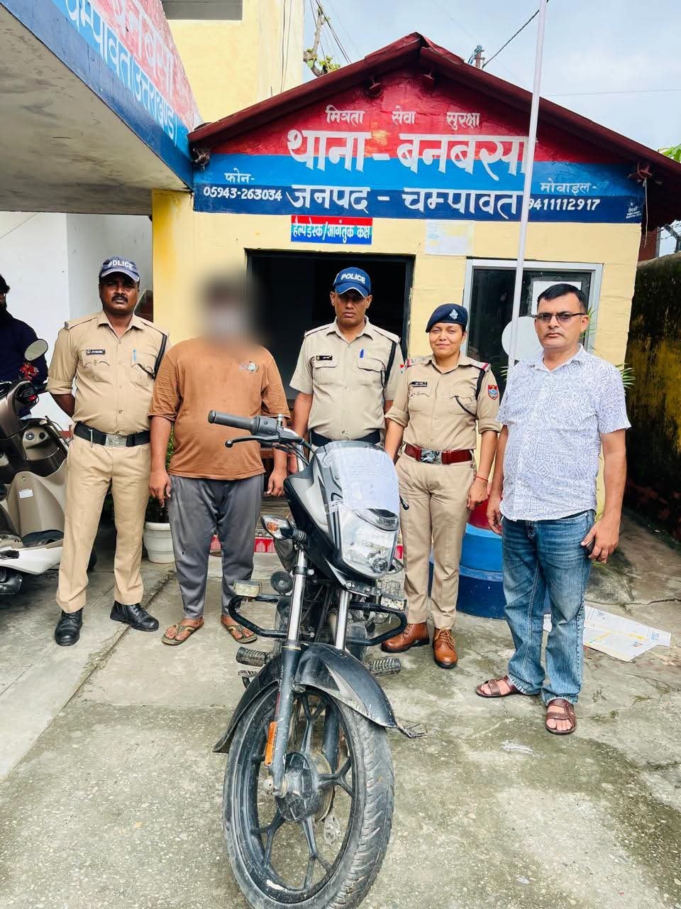 ✍️24 घंटे में बाइक चोरी का खुलासा, आरोपी गिरफ्तार ,एसपी रेखा यादव की मुस्तैदी में बनबसा पुलिस की त्वरित कार्रवाई, चोरी की बाइक बरामद👉